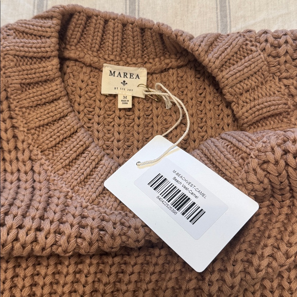 NWT Marea Sleeveless Chunky Knit Tank Top in Camel - Picture 6 of 8